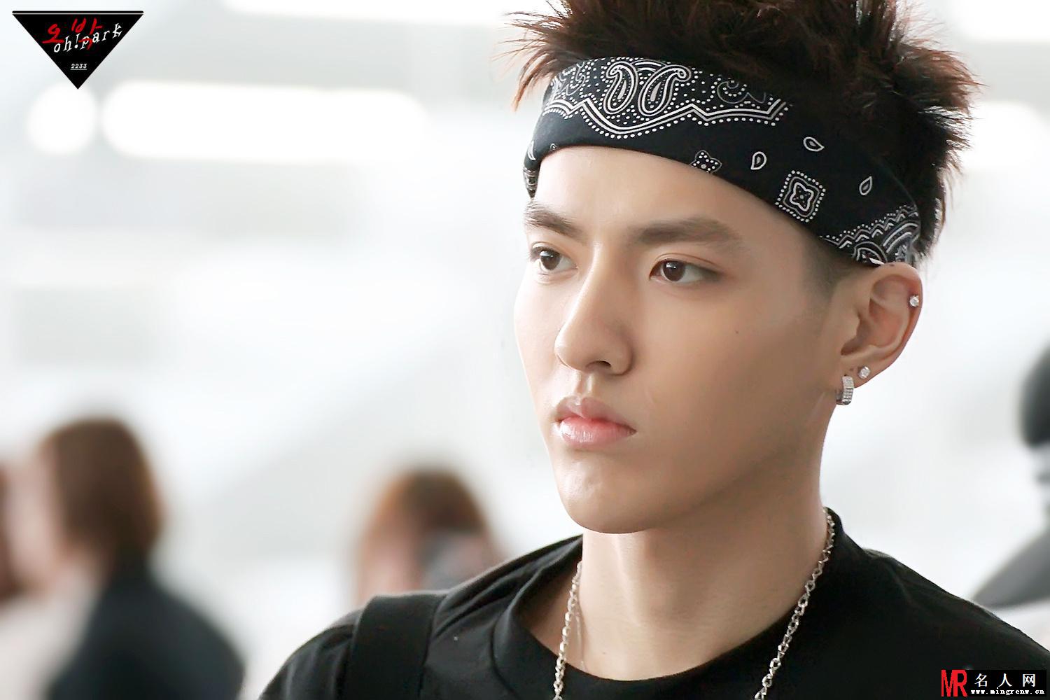 2013年5月EXO仁川飞往台北机场写真吴亦凡图片(1)