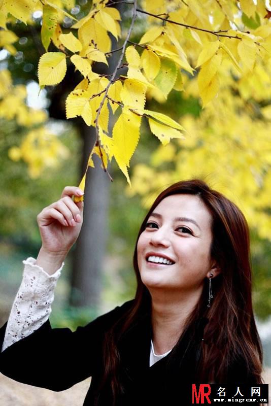 赵薇独家写真 叹赵薇的美丽与哀愁(1)