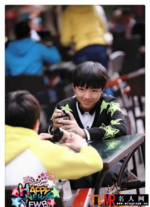 TFBOYS王源2013年上半年生活照集(1)