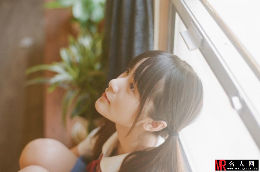 软妹子徐娇日系写真 双马尾尽显清新可爱(1)