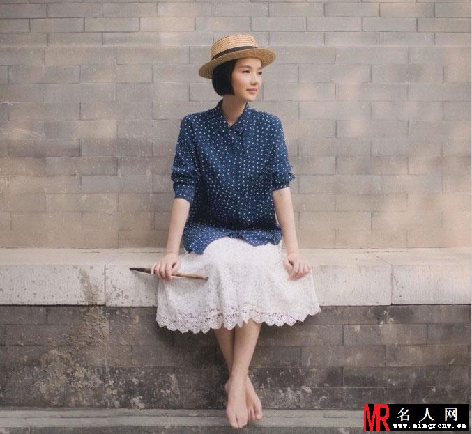 李依琳文艺气质写真 民国少女温婉明媚(1)