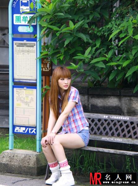 性感女神柳岩小清新甜美写真图片(1)