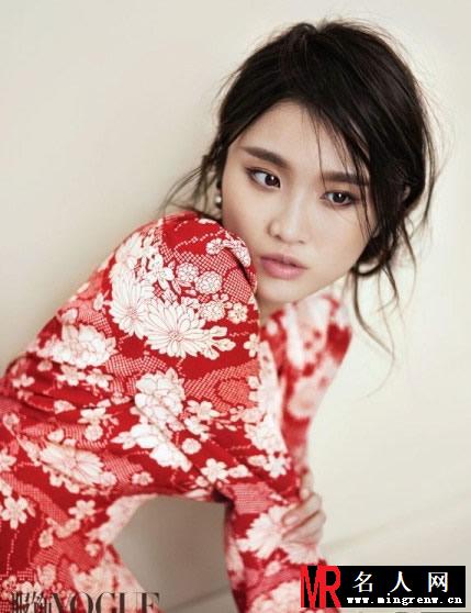 张慧雯小妮子变大美妞 冷艳时尚写真曝光(1)