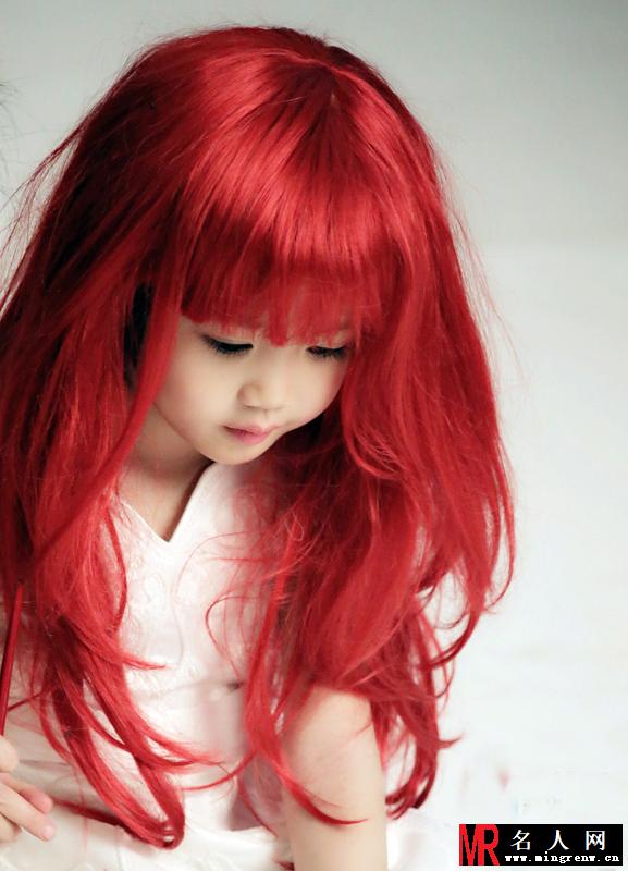 钟丽缇小女考拉美人鱼写真 偷抹口红鬼马精灵(1)