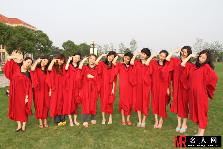 倪妮2011年6月毕业照 疯狂青春幸福回忆(1)