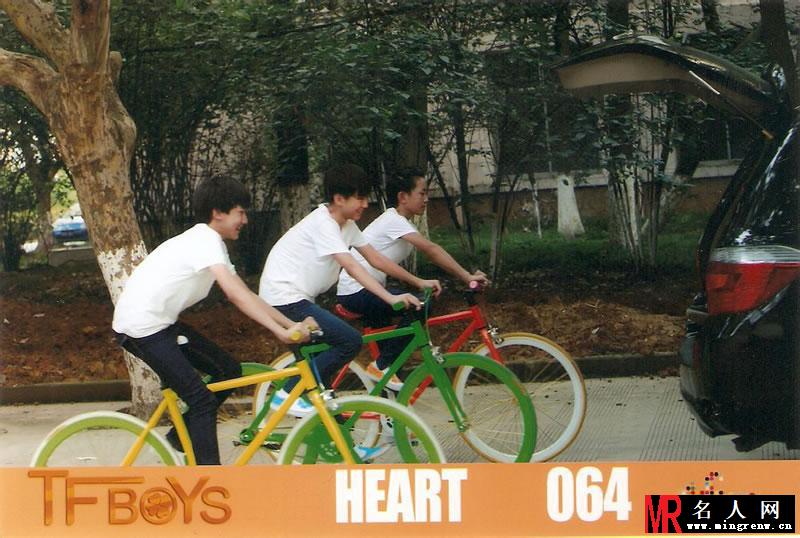 TFBOYS《Heart》生写集第四弹(1)
