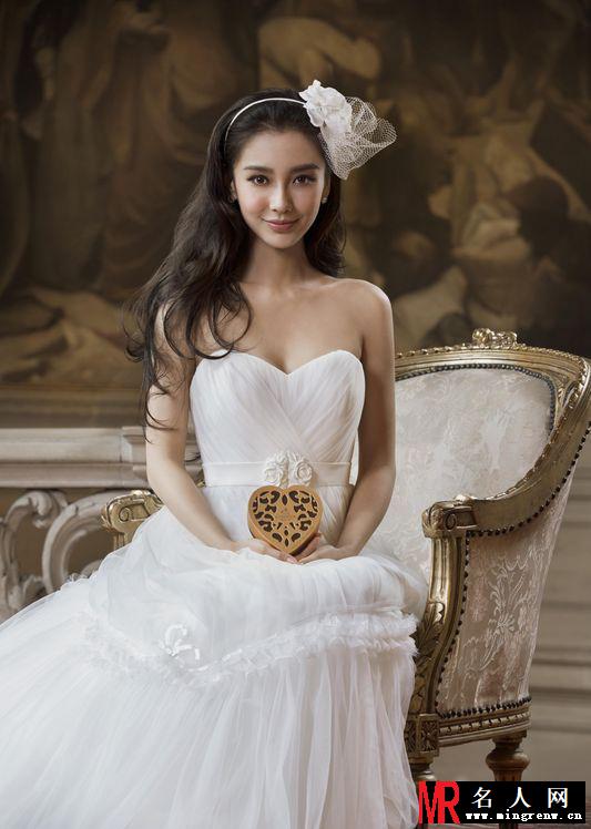 Angelababy着唯美婚纱拍广告 期待简单婚礼(1)