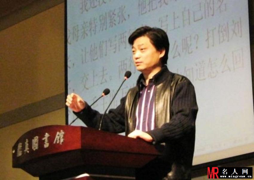 老师们辛苦了！细数娱乐圈的麻辣教师们(1)
