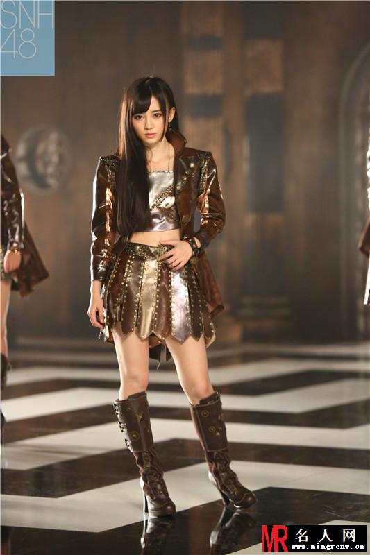 SNH48最新MV呜吒曝光 劲歌热舞秀美腿(1)