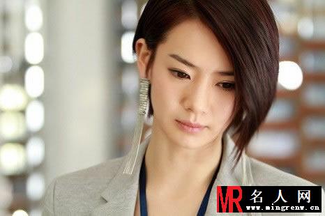 女星爱短发 杨幂范爷短发造型盘点(1)
