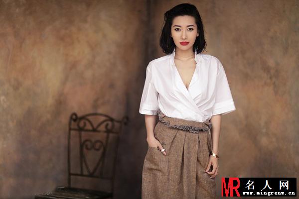 殷旭越南写真曝光 性感妩媚气质(1)