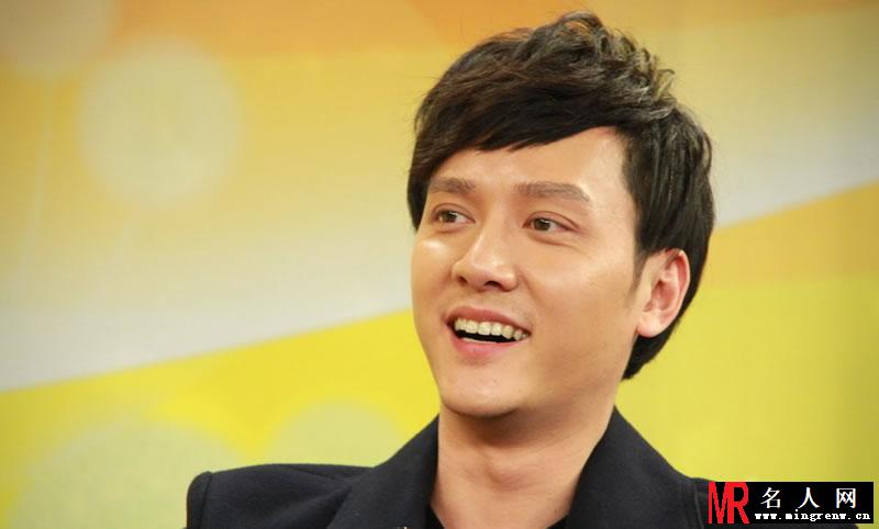 2011年冯绍峰做客腾讯名人坊 幽默谈吐引人喜爱(1)