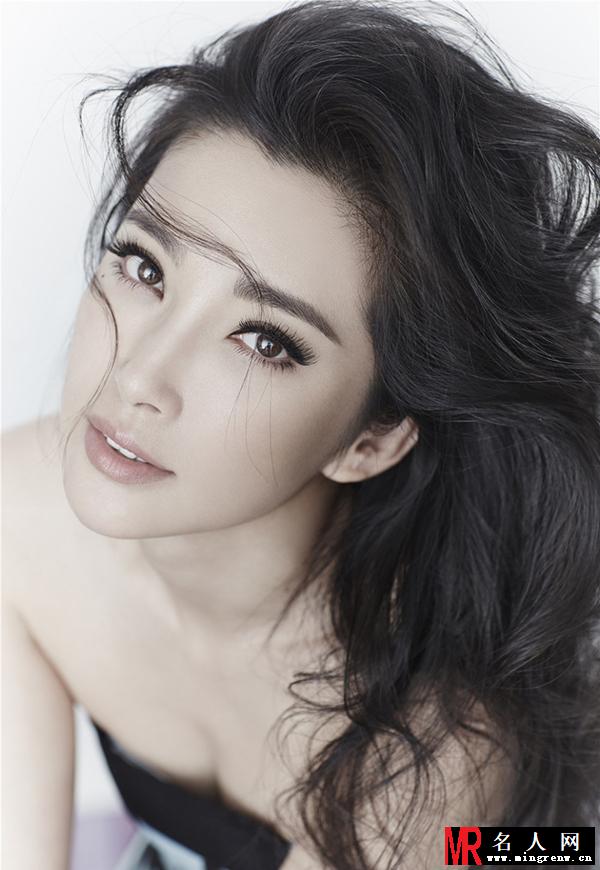 女神季！李冰冰变身性感御姐显魅惑(1)