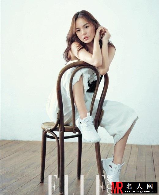 BIGBANG太阳女友闵孝琳拍写真 容貌甜美可爱(1)