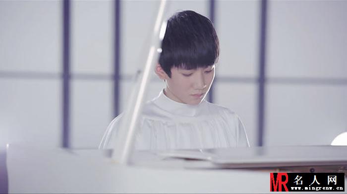TFBOYS王源《Young》个人图集(1)