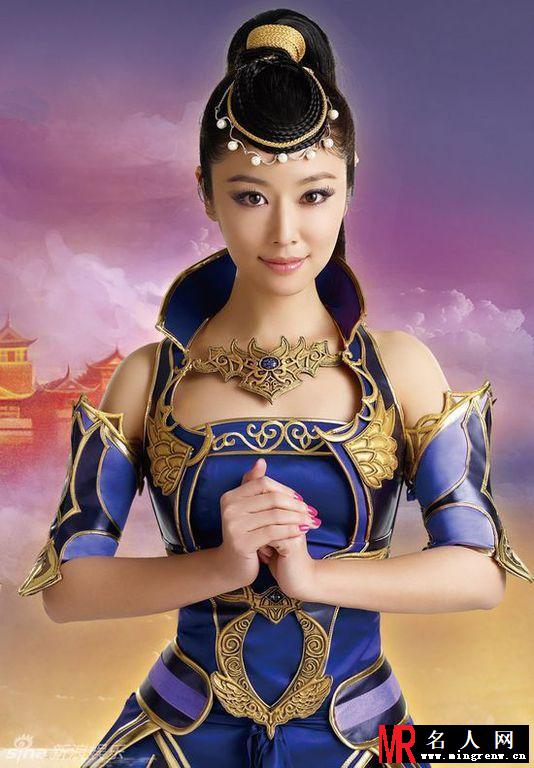 林心如正式代言《剑仙》 云霄城主云裳虹造型首曝(1)