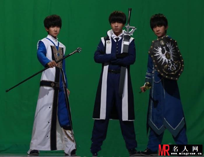 TFBOYS《年代秀》现场照片(1)