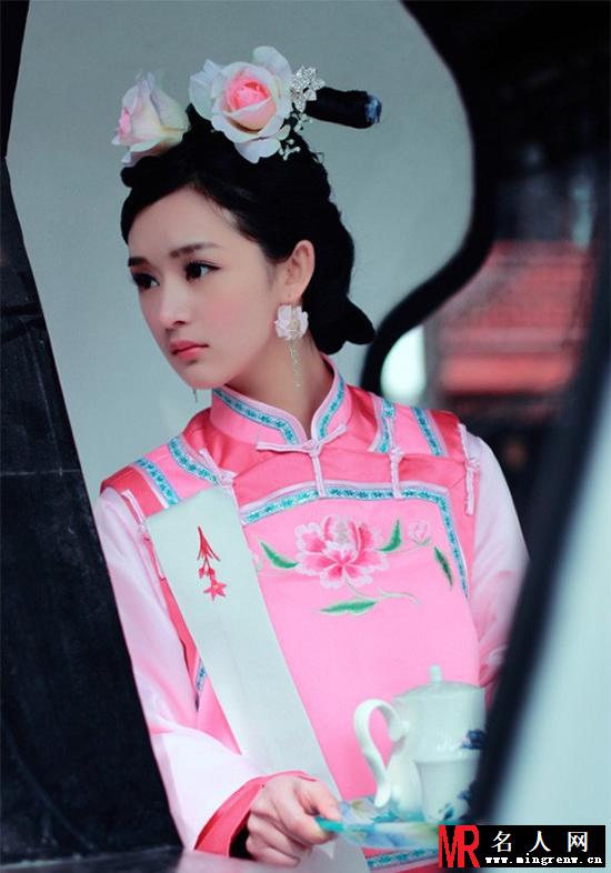 “小杨幂”陈丹婷携手晨熙COSPLAY《宫》写真(1)