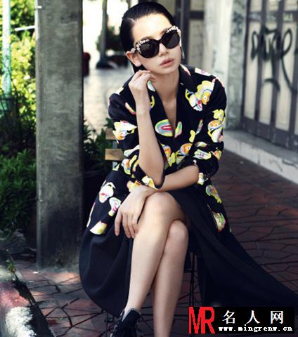 戚薇李承铉曝亲密写真 新婚夫妻甜蜜蜜(1)