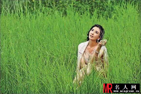 林志玲年历写真 化身大自然美艳仙子(1)