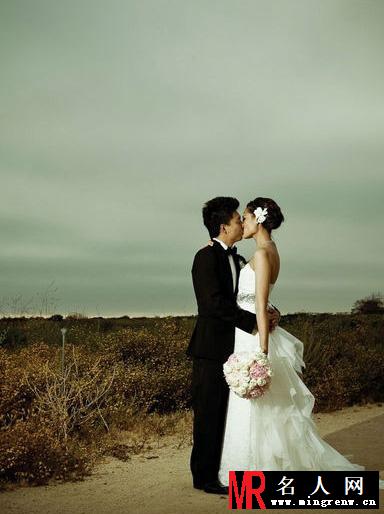 李小鹏奢华婚纱照 才子佳人喜结良缘(1)