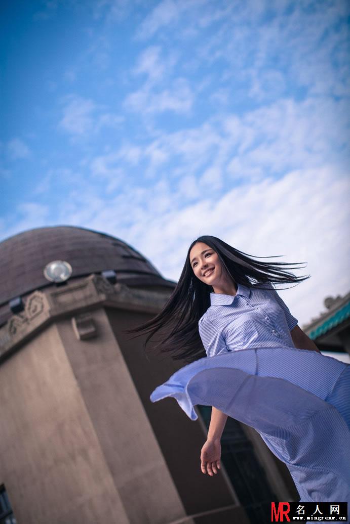 武大校花大pk 黄灿灿吴倩王維琳李莎旻子美照集合(1)
