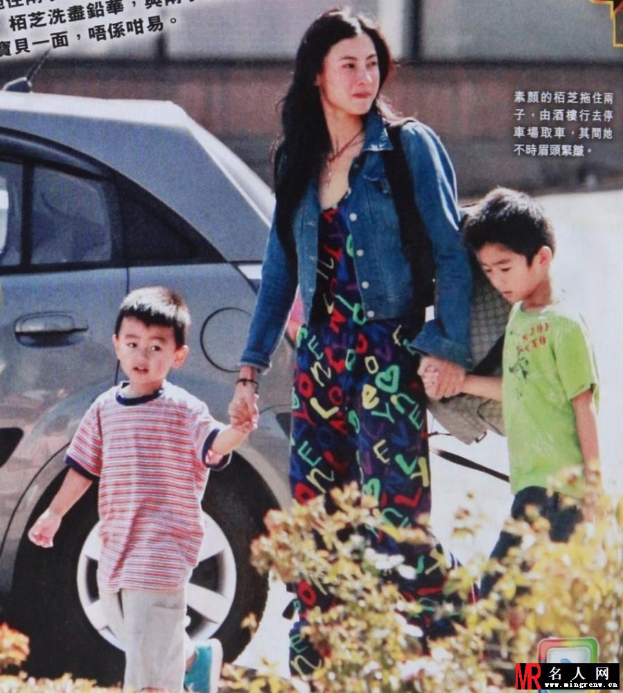 盘点张柏芝与子亲密生活照(1)