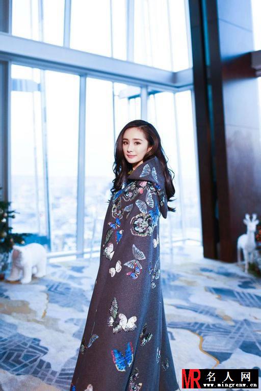 杨幂伦敦国际华语电影节花絮 时尚霓裳美艳动人(1)