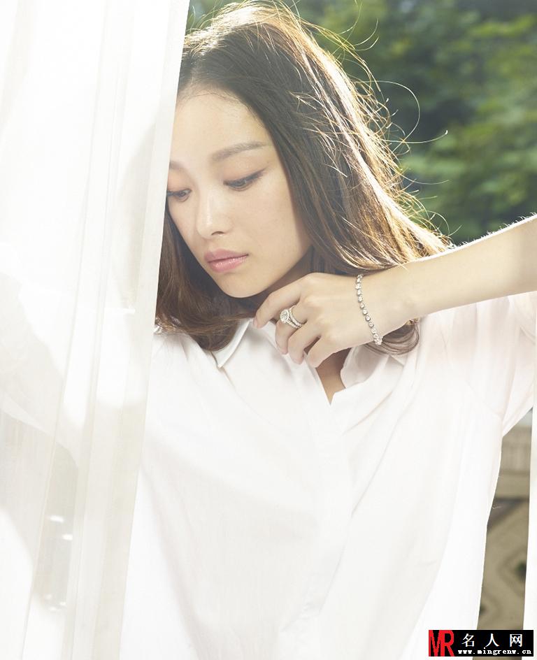 倪妮奢华珠宝写真 高调出席彰显华贵(1)