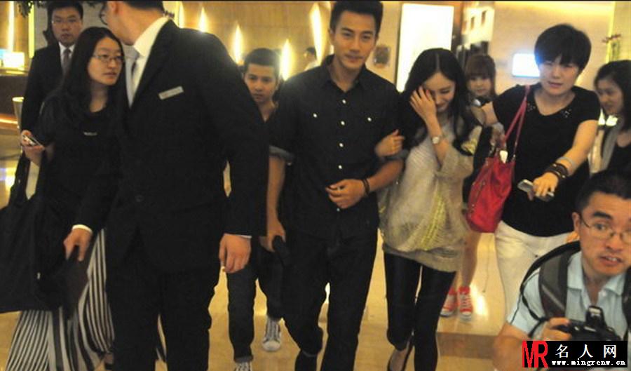 杨幂刘恺威今日大婚 两人25个甜蜜瞬间回顾(1)