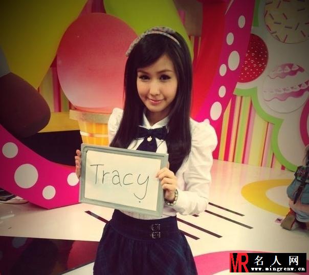 柯震东绯闻女友Tracy曝光 长发披肩清纯可爱(1)