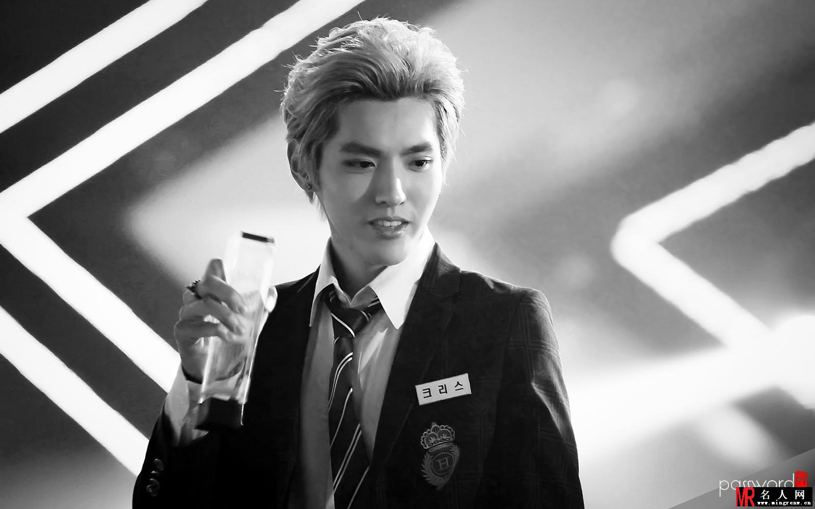 2013melon music awards颁奖典礼吴亦凡率领EXO兄弟帅气亮相(1)