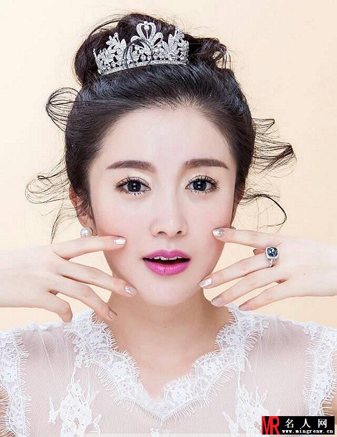 演员李艾瑾最新写真 妩媚妖艳获赞(1)