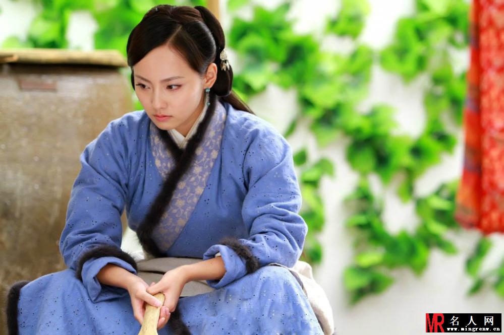 张嘉倪曝美人如画剧照 沐浴画面惊艳(1)