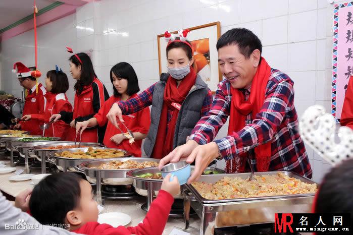 张钧甯2011年至2014Canon圣诞关怀爱心行动(1)