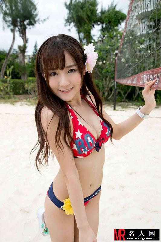 看SNH48比基尼写真 性感却不失纯真(1)
