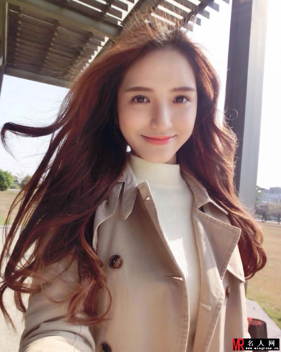 最新武大女神王维琳海量私照曝光 赶超樱花女神(1)