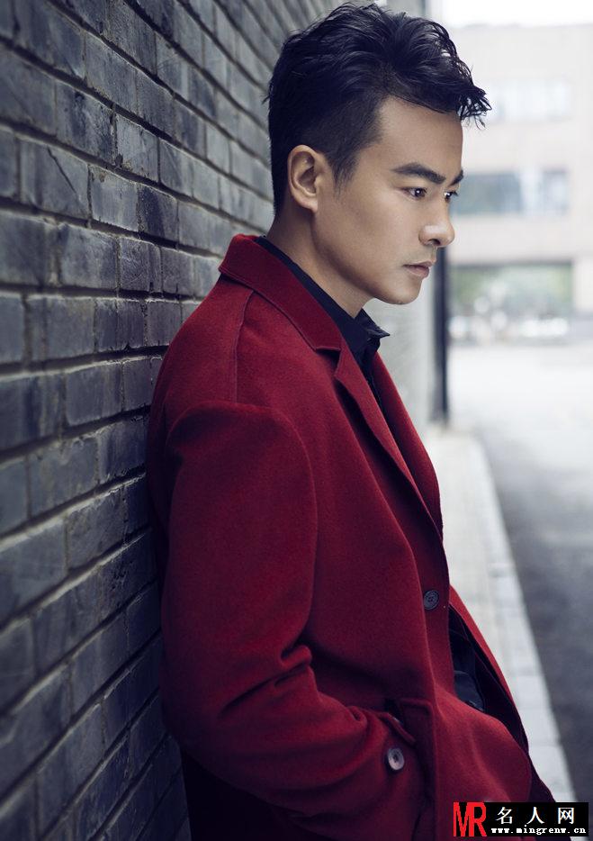 于波时尚大片曝光 干练优雅尽显熟男魅力(1)