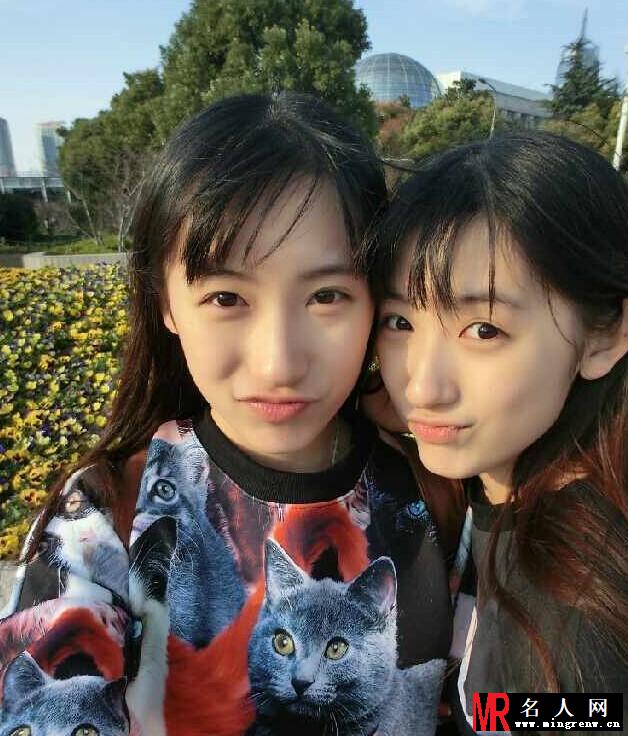 复旦双胞胎姐妹网络走红 网友:高智商萌妹子(1)