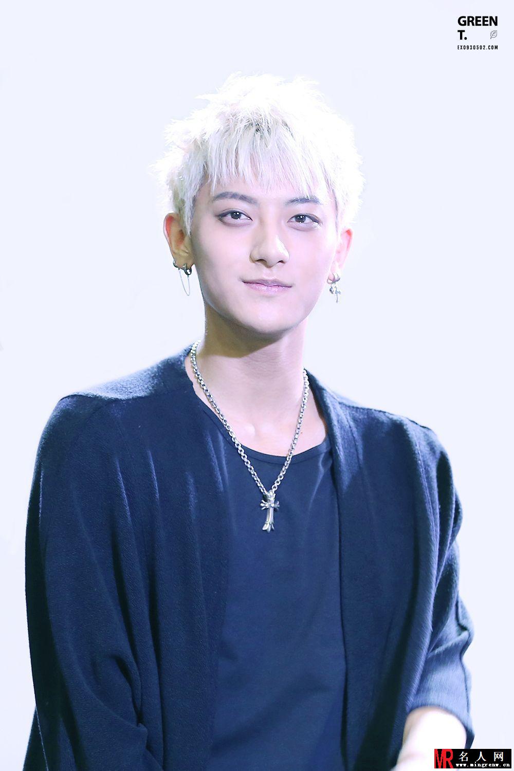 2014年7月EXO现身FASHION CADE活动现场帅气时尚黄子韬图片(1)