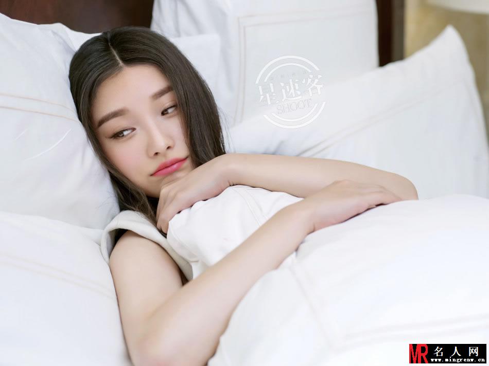 倪妮登星速客杂志 经典黑白恬静优雅而迷人(1)