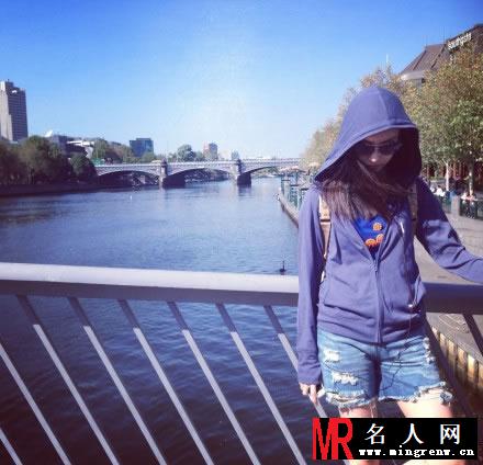 倪妮2014墨尔本之旅生活照 活泼好动享受生活(1)
