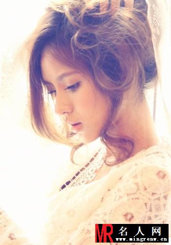 张予曦唯美写真 身娇体弱惹人怜(1)