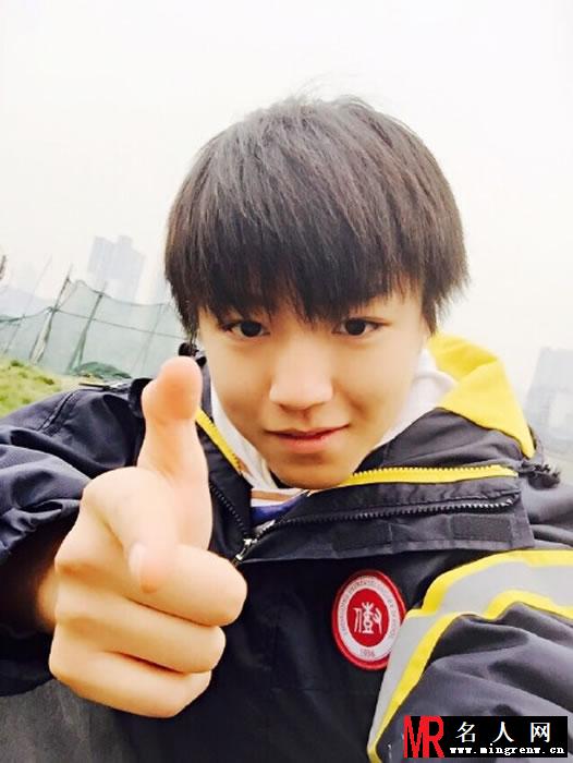 TFBOYS王俊凯2014年下半年帅气生活照集(1)