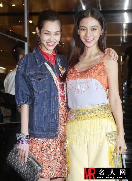 Angelababy现身时装活动 大赞黄晓明人品(1)
