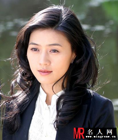 女人不哭章子君剧照(1)