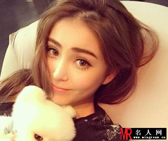 “天王嫂”昆凌怀孕不保胎 孕后百无禁忌胎儿堪忧(1)