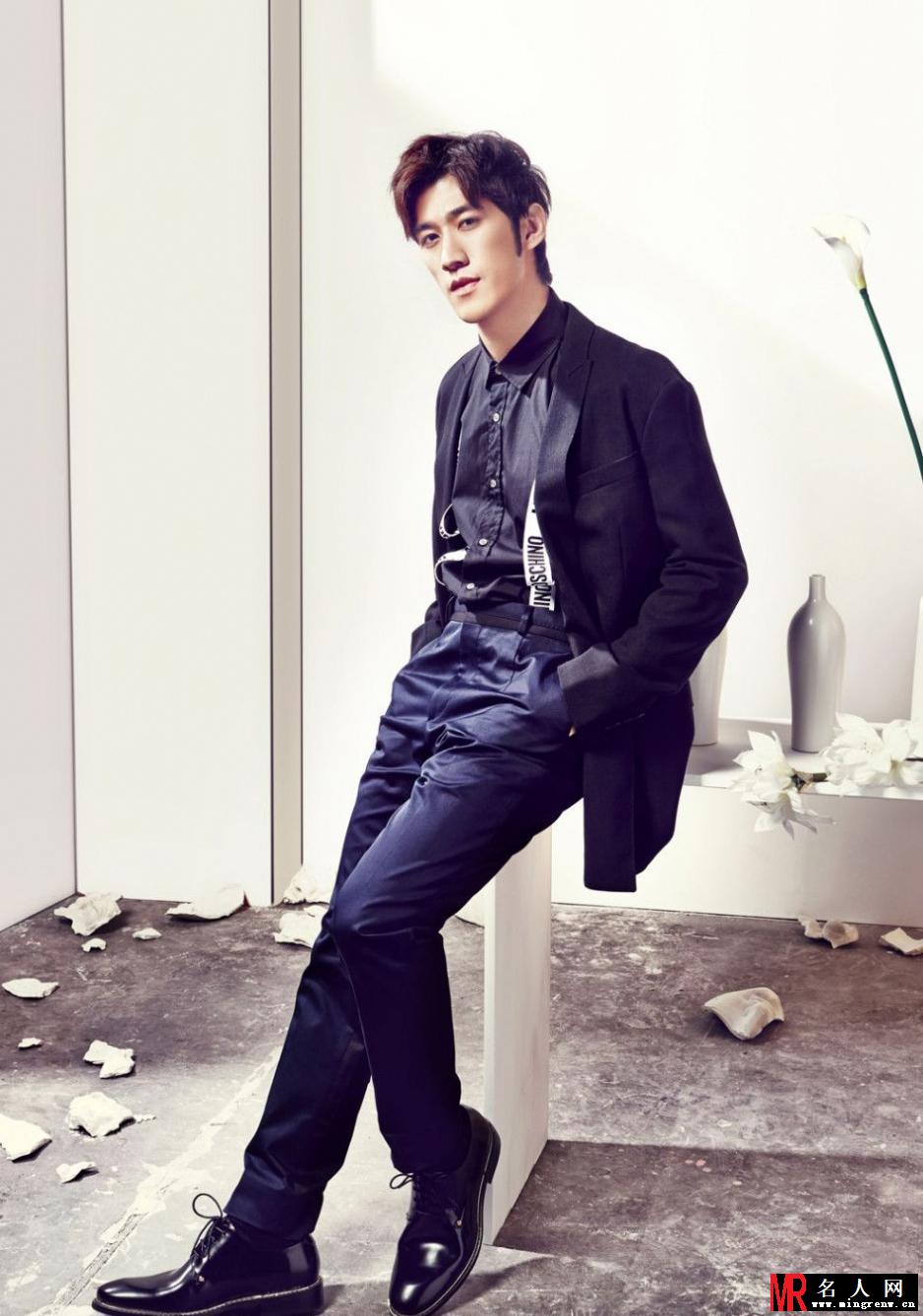 李治廷时尚大片写真 展现花样暖男魅力(1)