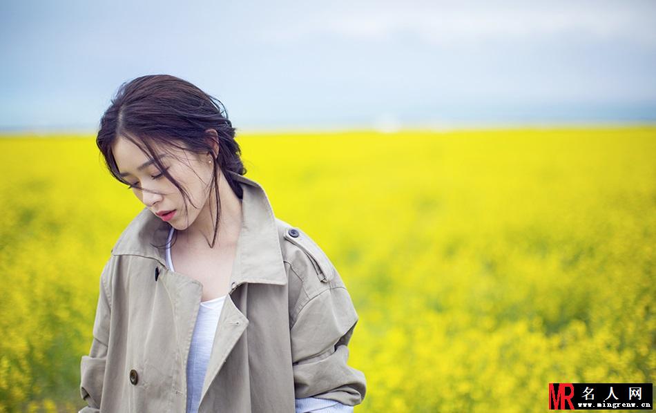 阚清子高原花海写真 色调清新缤纷如画(1)