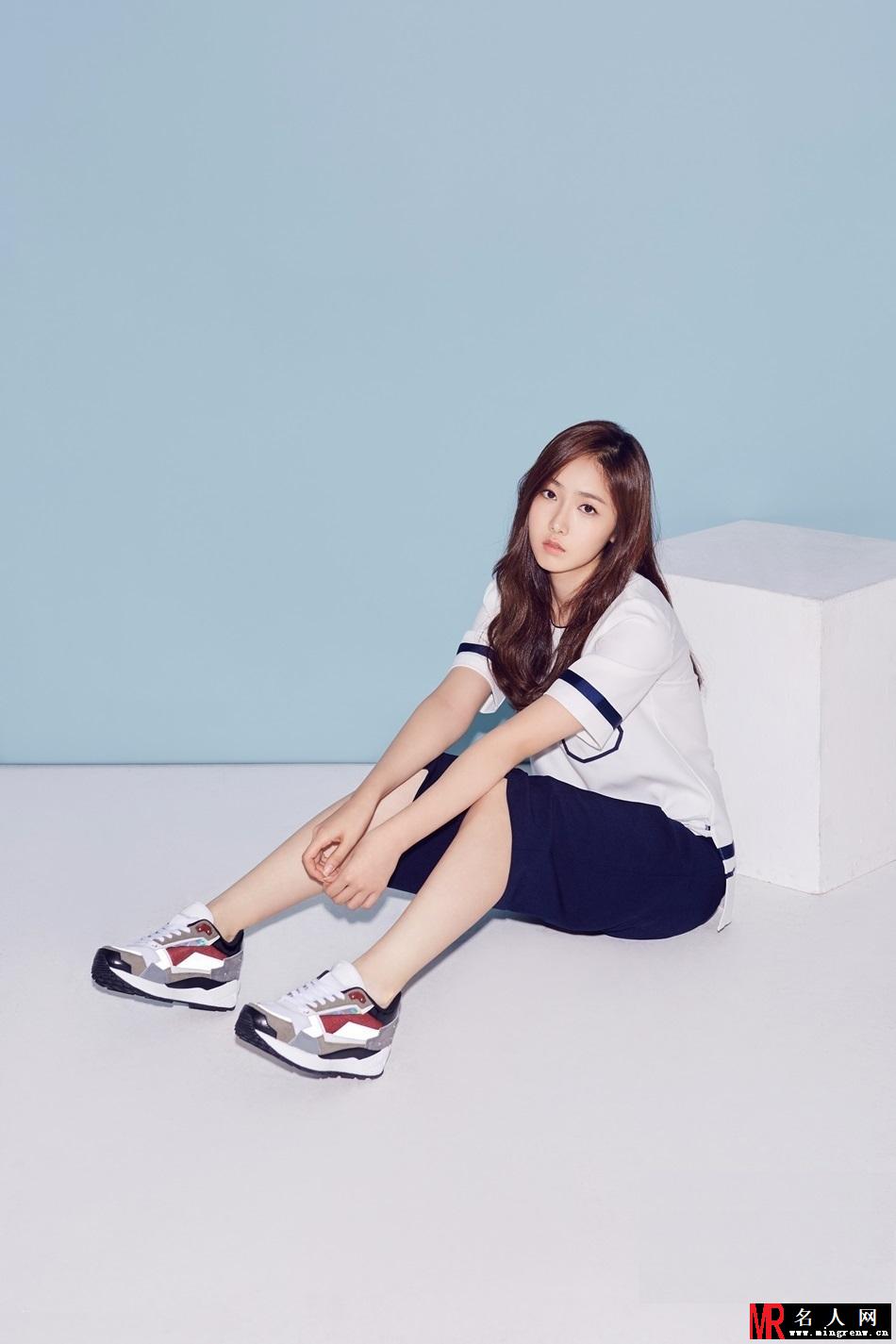韩女团《Gfriend》甜美写真 少女含羞别样俏(1)